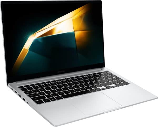 Samsung Galaxy Book4 – i5 – 16GB – 512GB – 15.6" FHD – vooraanzicht