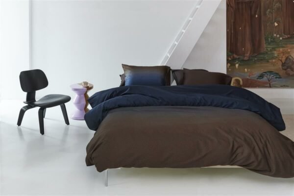 Beddinghouse Silence dekbedovertrek - Blauw - 240x200/220