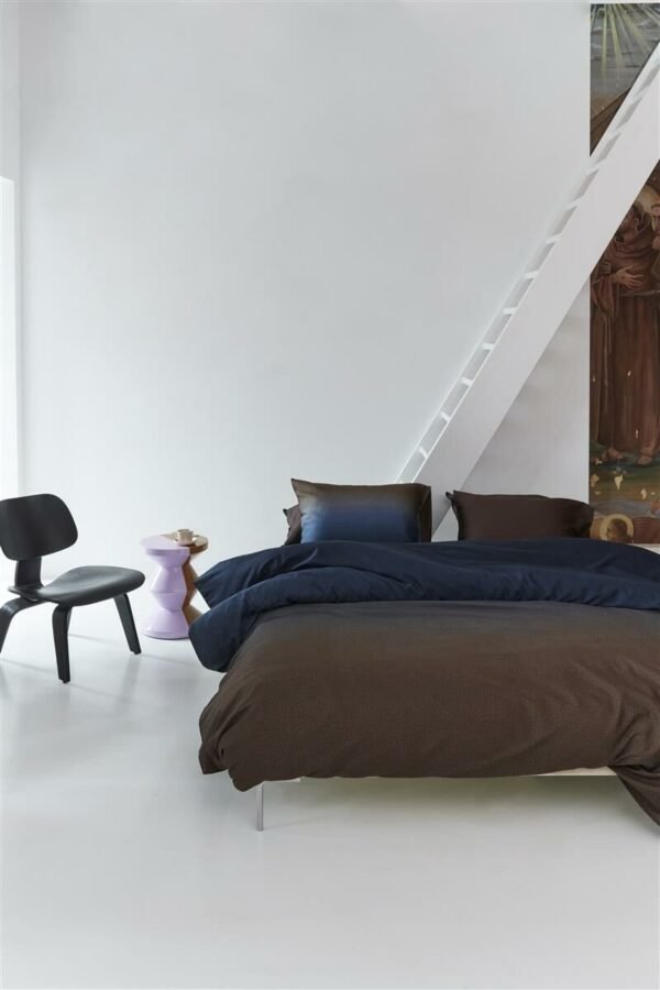 Beddinghouse Silence dekbedovertrek - Blauw - 240x200/220