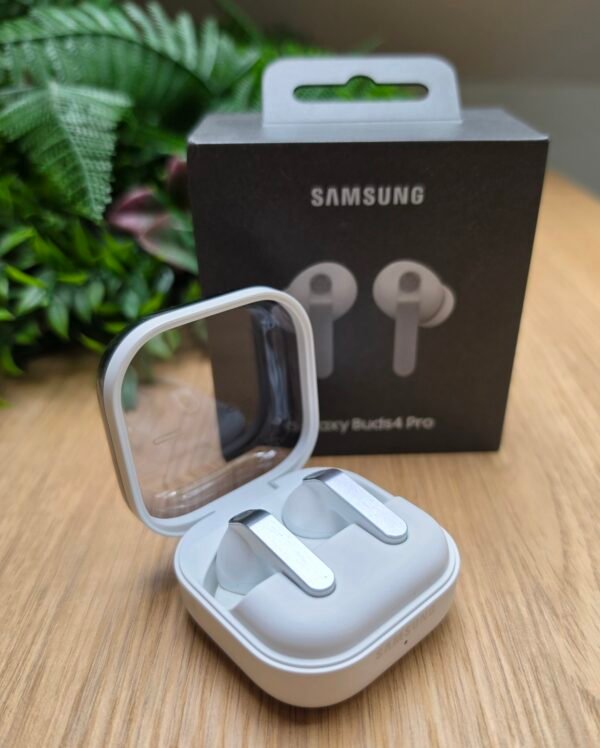 Samsung - Galaxy Buds4 Pro - White | 2dekans